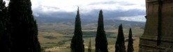 La Valdorcia dalle mura a fianco del Duomo