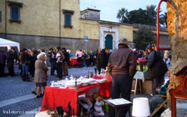 POLVERI E TARLI IN PIAZZA