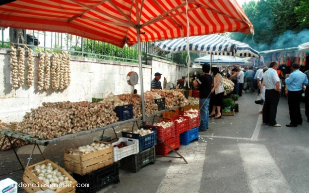 Mercato mensile di Castiglione d'Orcia